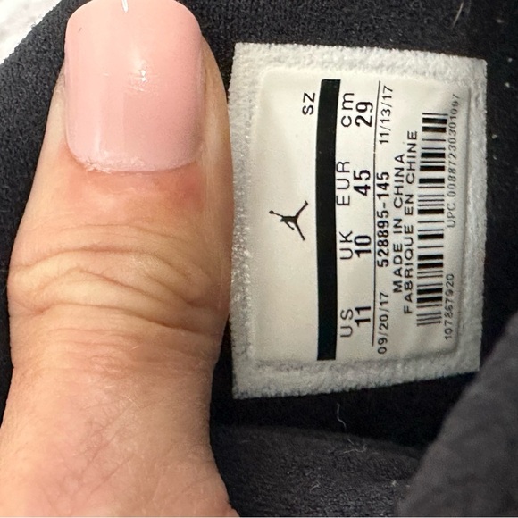 Air Jordan 11 Retro Low “Emerald”‎ Size 11 | White/Black-Emerald Rise W/Box - Picture 9 of 14